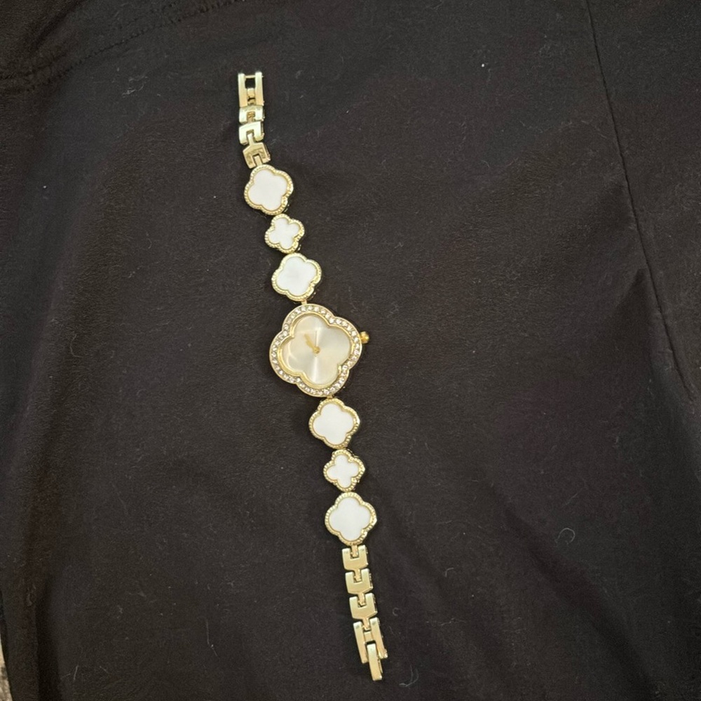 White Clover Watch